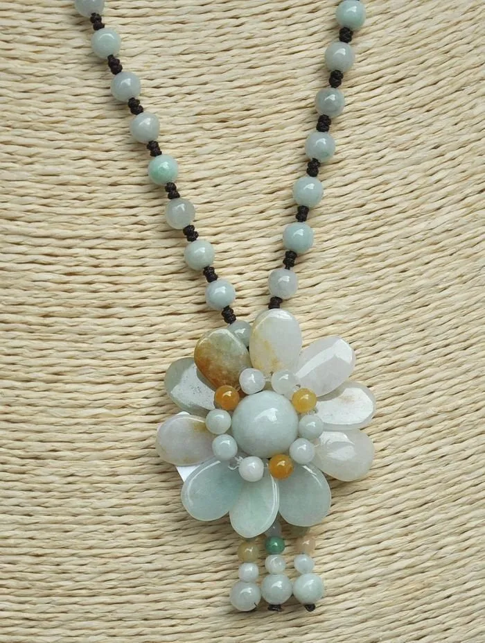 10% OFF- 640mm/25in Certified Natural Jadeite Emerald Jade Handcarved Flower Pendant Necklace《Grade A》7989