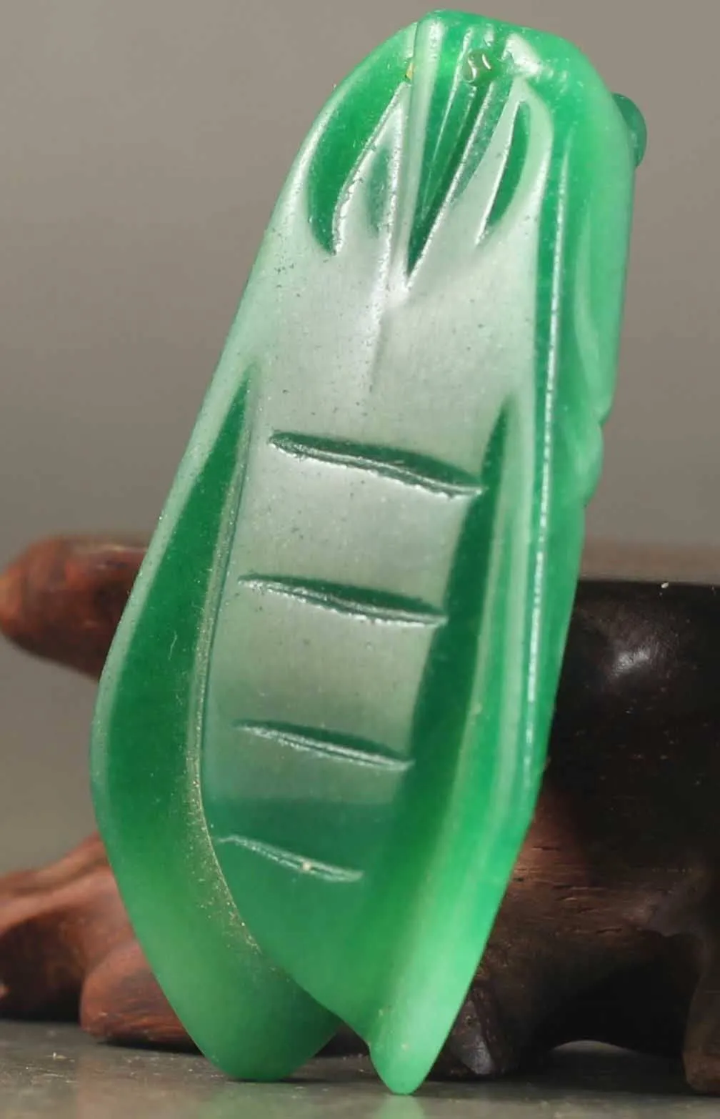 10% OFF- A Pair Certified Natural Jadeite Emerald Jade Cicada 一鸣惊人 Pendants《Grade A》(2 PCS)