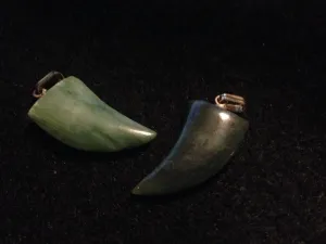 10% OFF- A Pair of Certified Vintage Natural Jadeite Emerald A*Jade HandCarved Pendants A1940