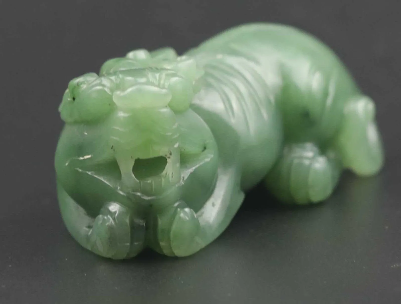 10% OFF- Certified Natural Green Emerald A*Jade HandCarved Dragon-Pixiu Pendant NO.D574