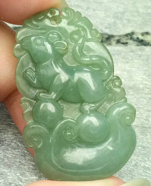 10% OFF- Certified Natural Jadeite Emerald A*Jade HandCarved Mouse Coin 代代数钱 Pendant N6083
