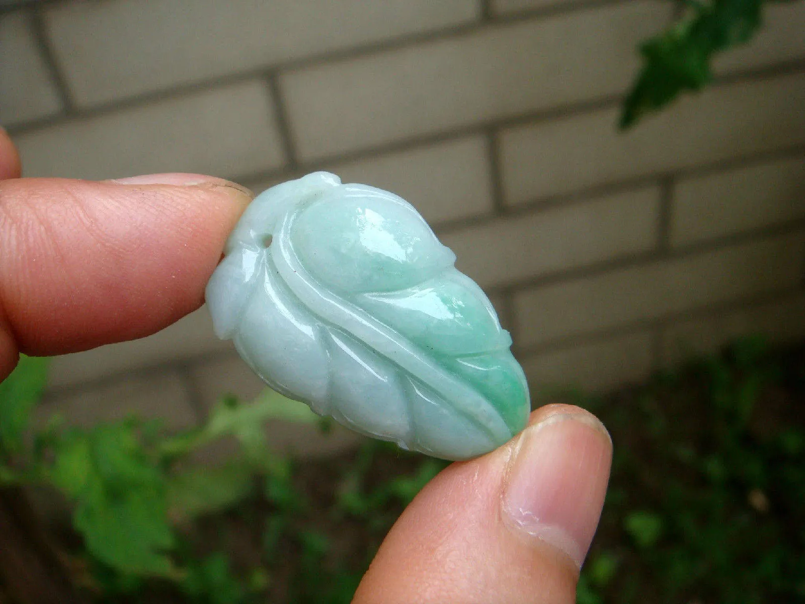 10% OFF- Certified Natural Jadeite Emerald Jade Tablet Translucent Leaf Pendant 《Grade A》8987