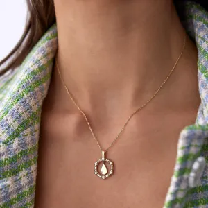 14k Gold Auger Frame Necklace