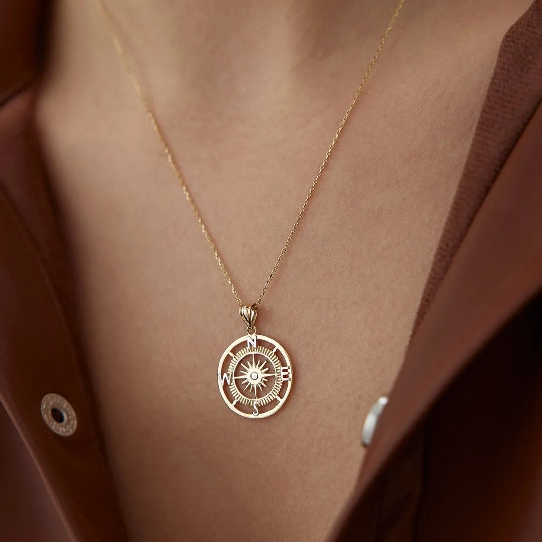 14k Gold Big Compass Necklace