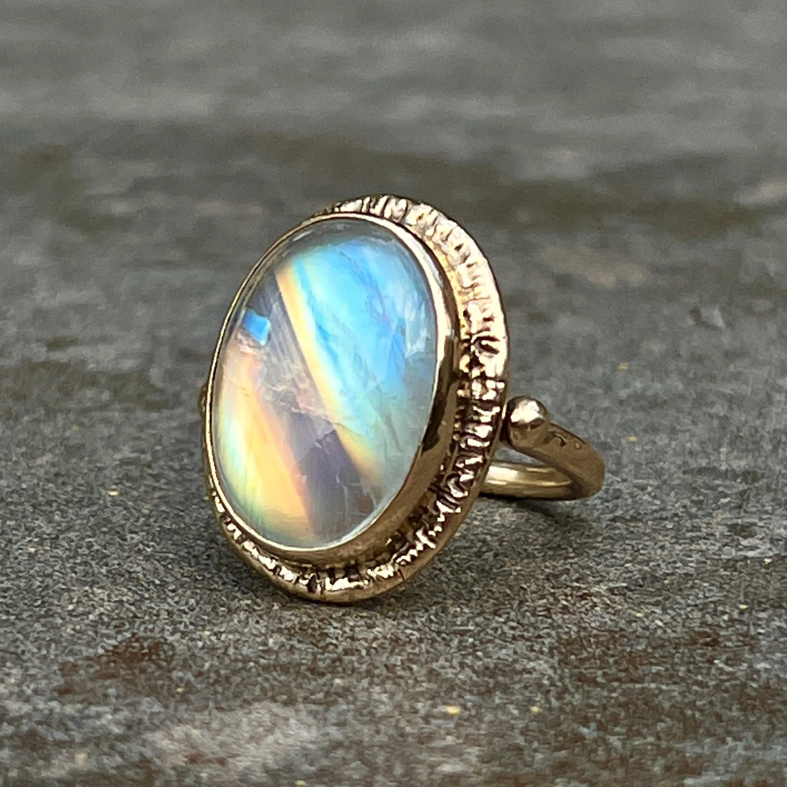 14k Gold Rainbow Moonstone Ring- Sz 7.75