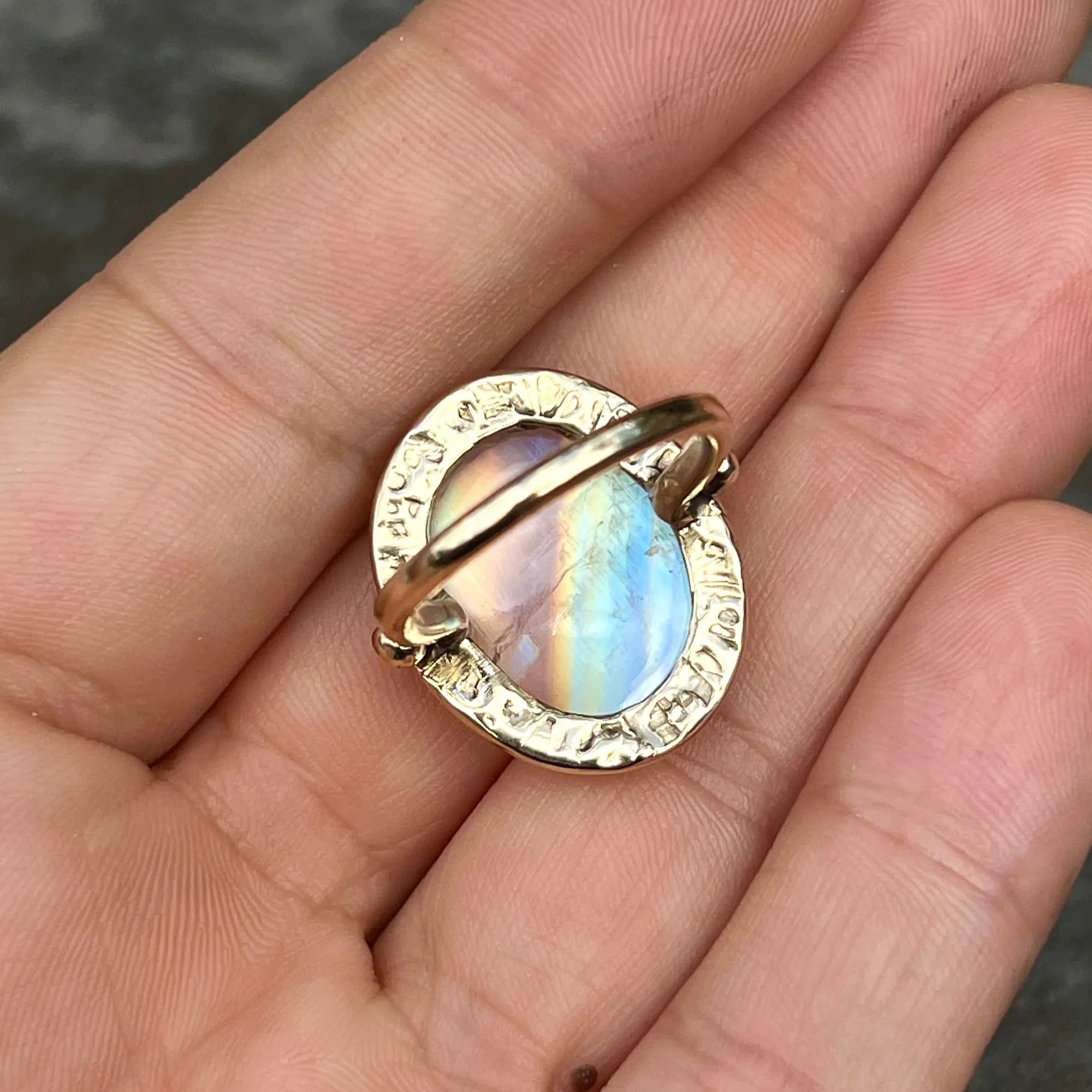14k Gold Rainbow Moonstone Ring- Sz 7.75