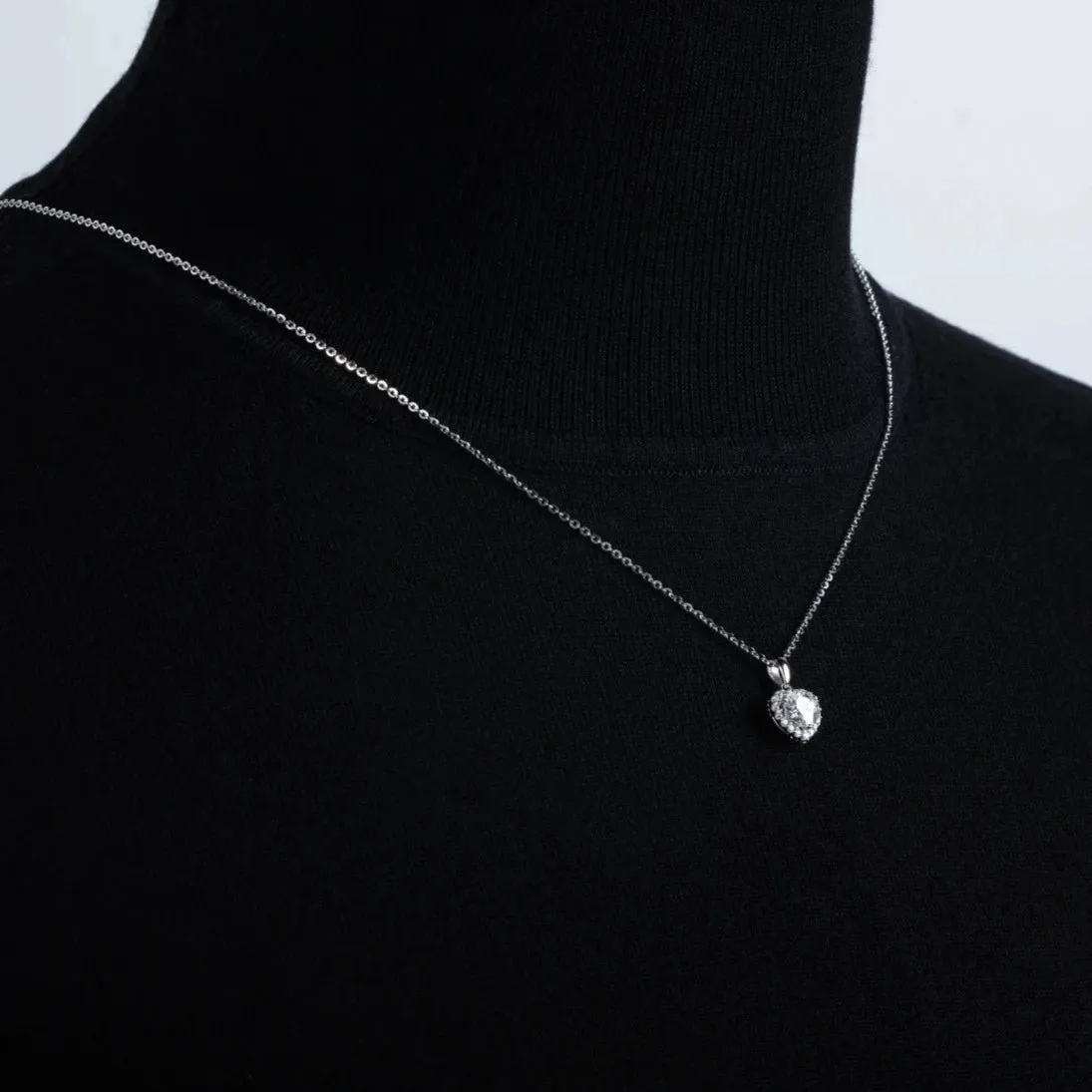 2.0 Ct Diamond Heart Shape Pendant Necklace