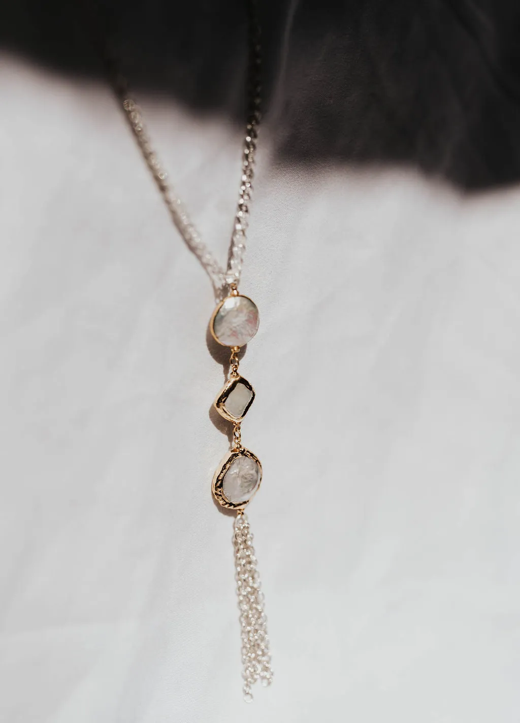 3 Pearls Dangle Necklace