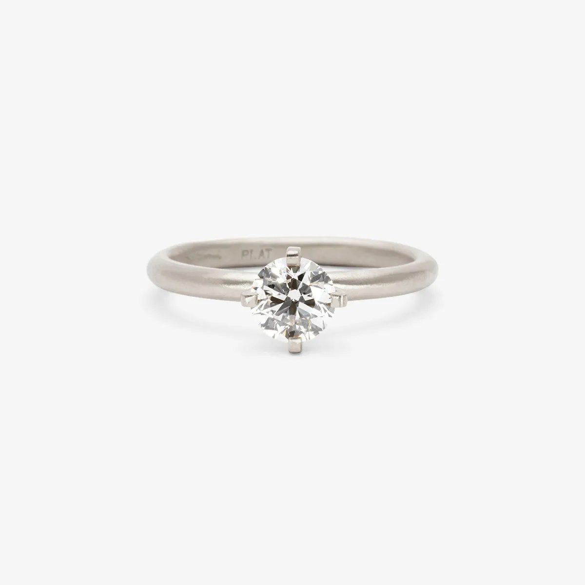 5.6mm White Diamond Noble Ring | R11707W