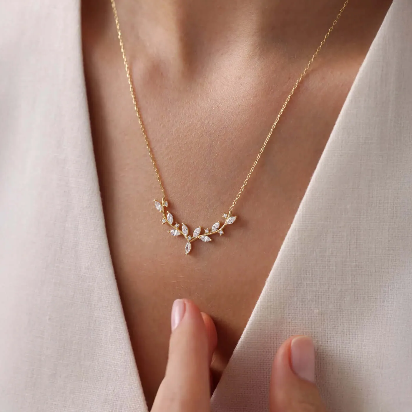 925 Sterling Silver Gold-Plated Elegant Zircon Necklace