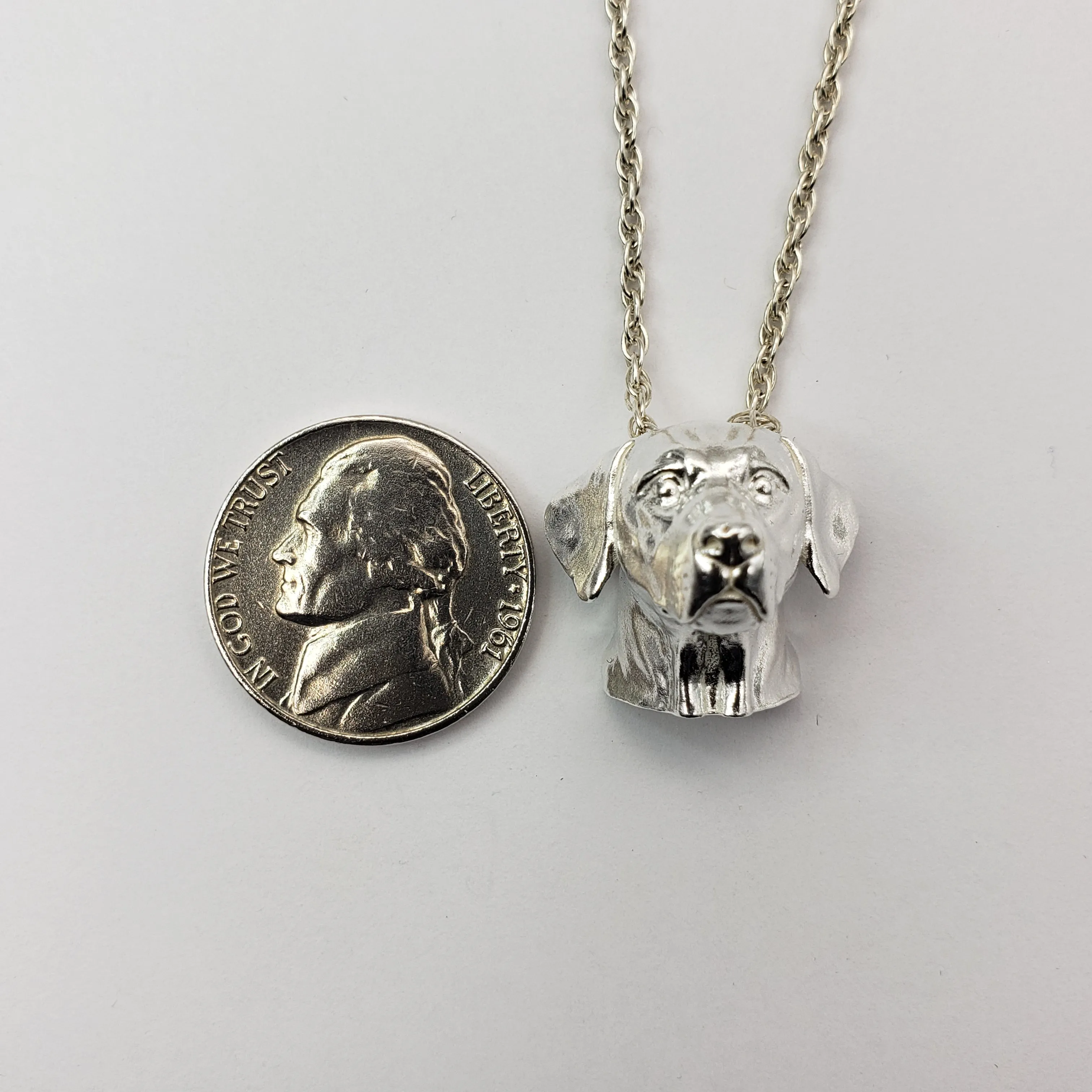 A sterling silver tribute to the Labrador Retriever!