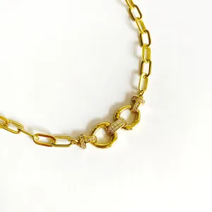 Avana Necklace