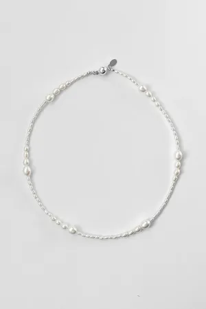 Avery Necklace