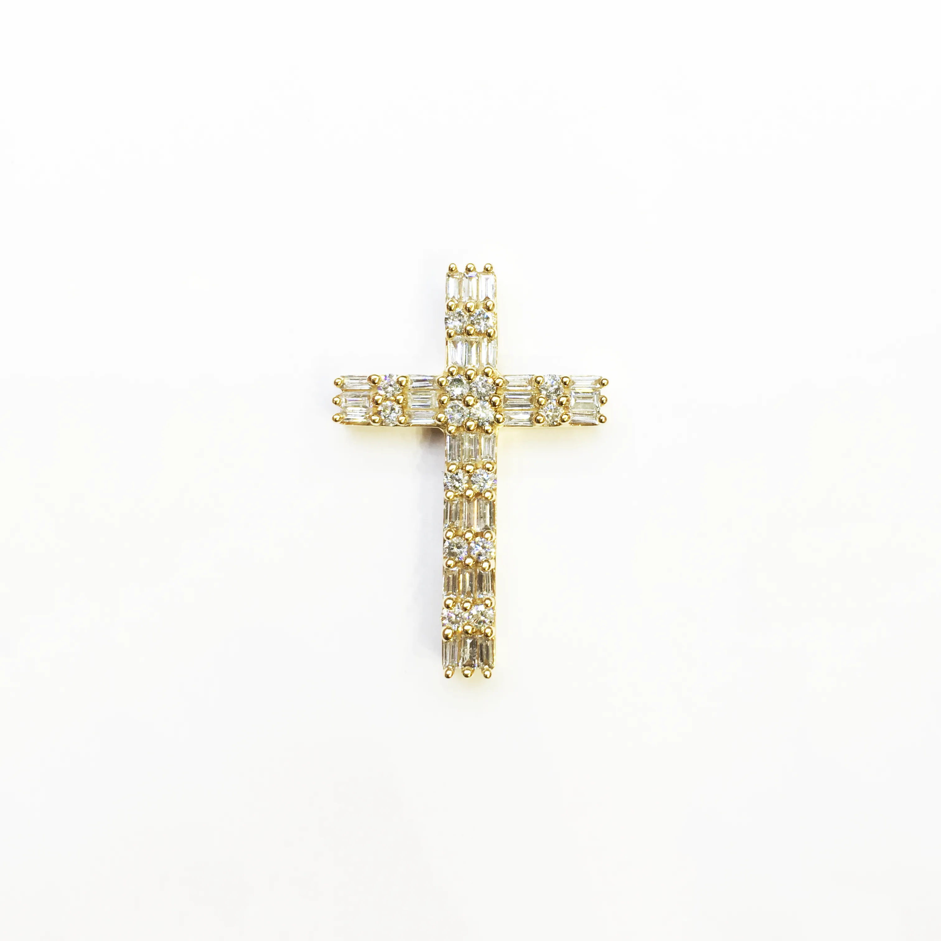 Baguette and Round Diamond Cross Pendant (14K)