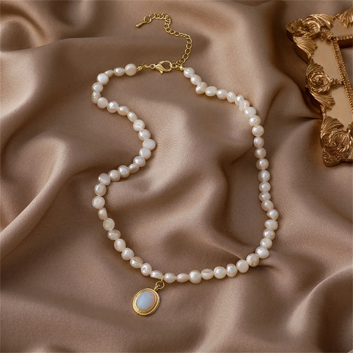 Blue Resin & Pearl 18K Gold-Plated Oval Pendant Collar Necklace