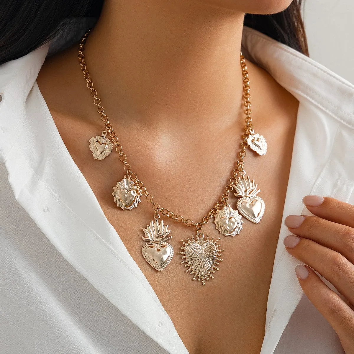 Chic Gold Silver Tone Flame Heart Pendant Necklace
