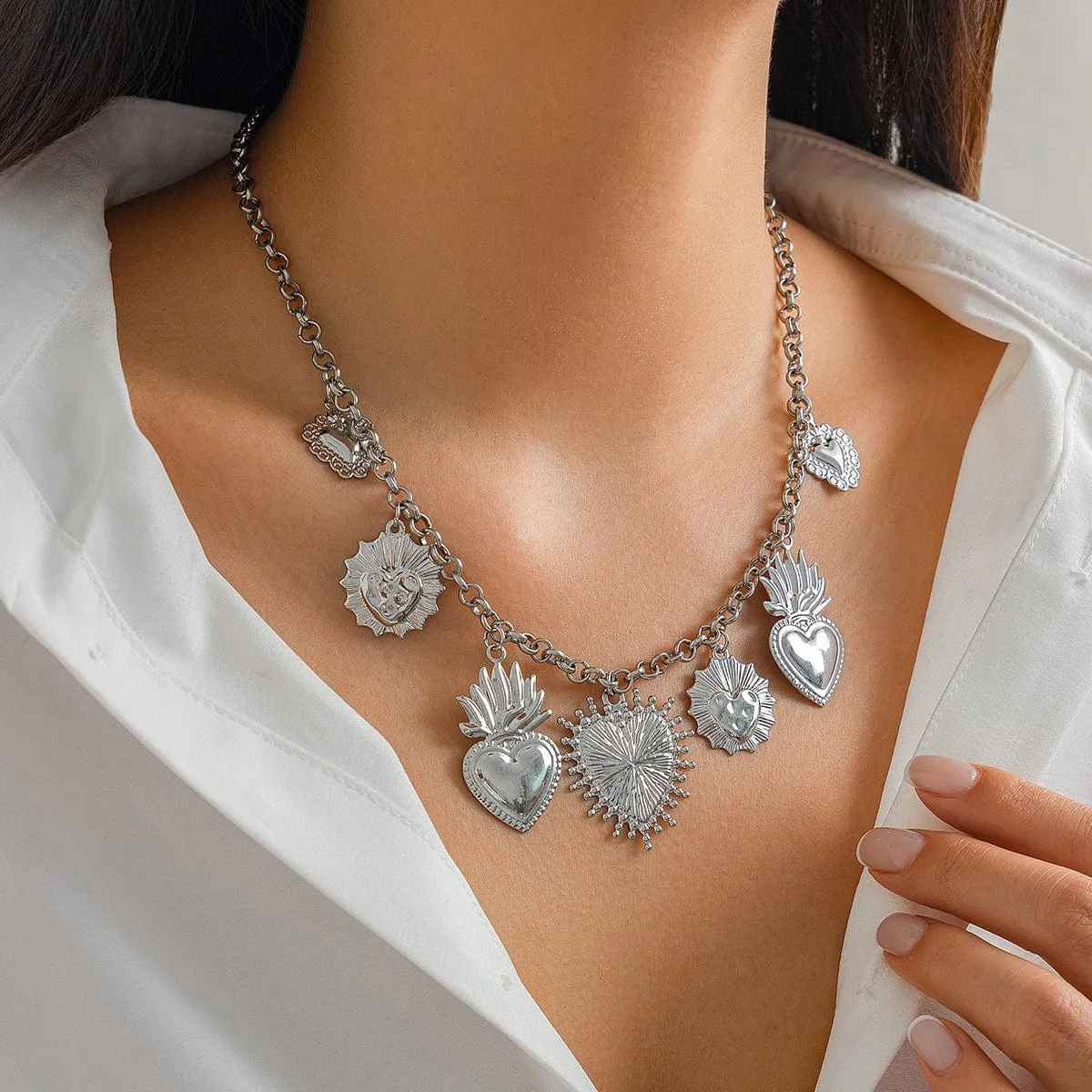 Chic Gold Silver Tone Flame Heart Pendant Necklace