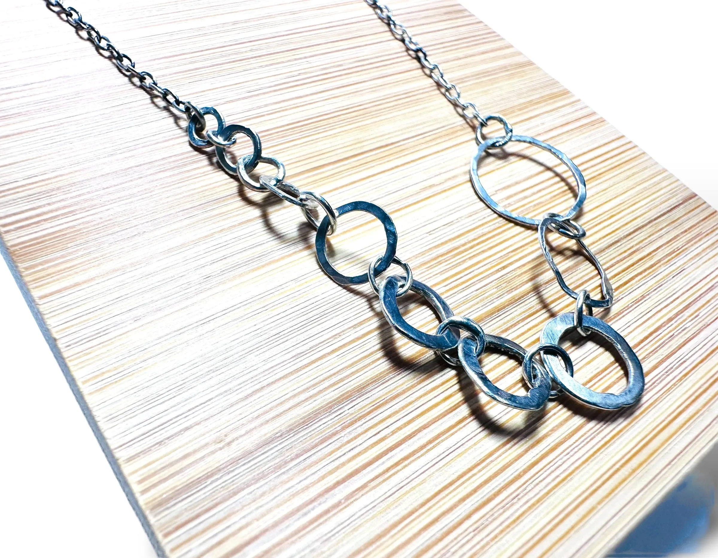 Circle Chain Necklace/ Infinity Necklace/Silver Necklace