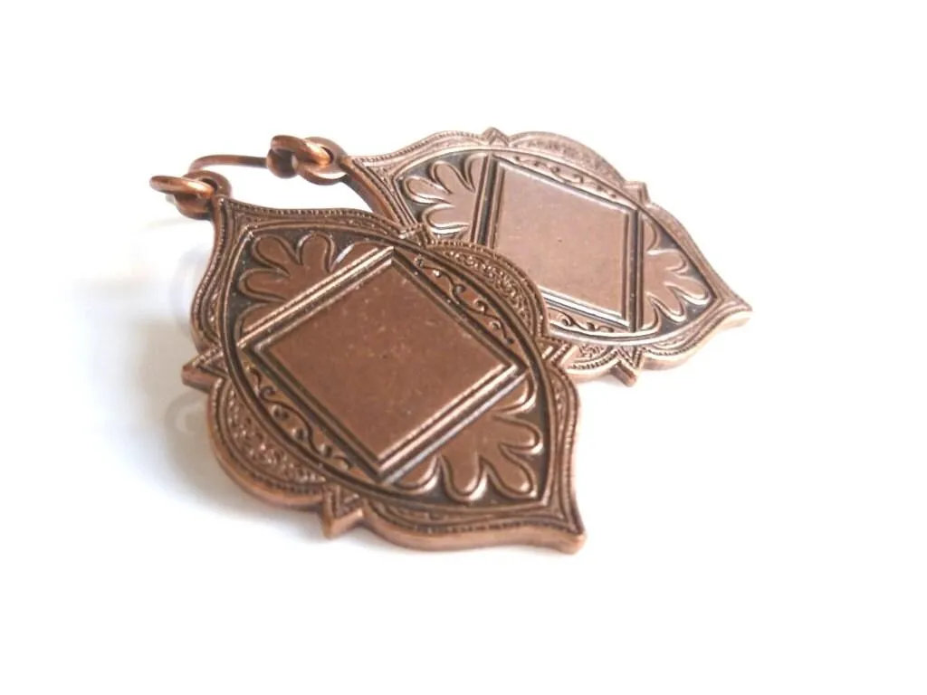 Copper Medallion Earrings, rustic copper earring, Moroccan earring, antique copper earring, medallion earring, boho earring, damask earring