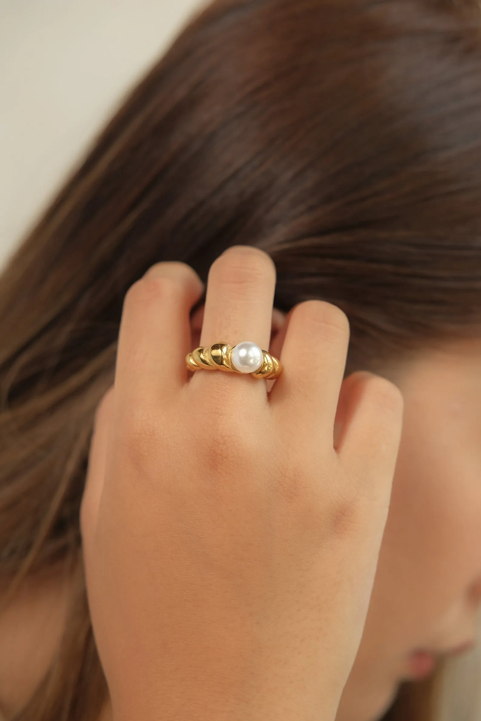 Croissant Pearl Ring