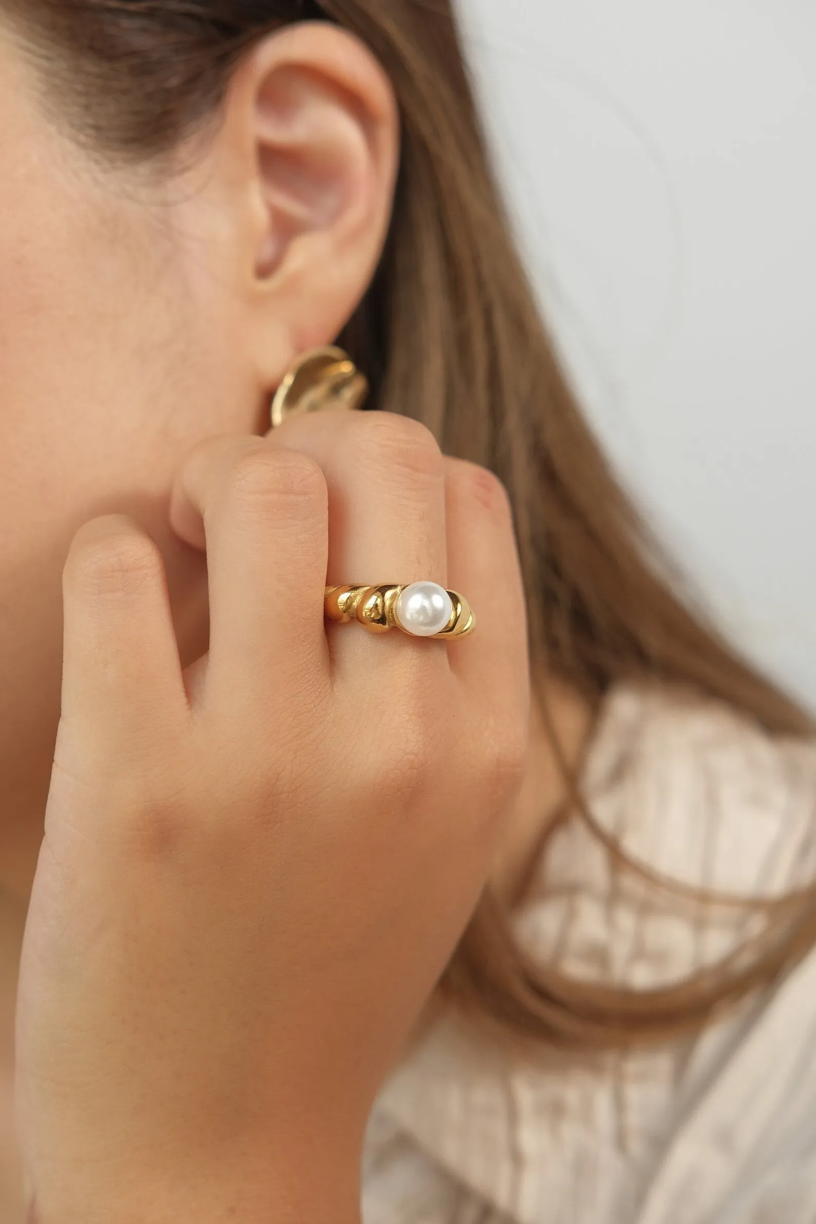 Croissant Pearl Ring