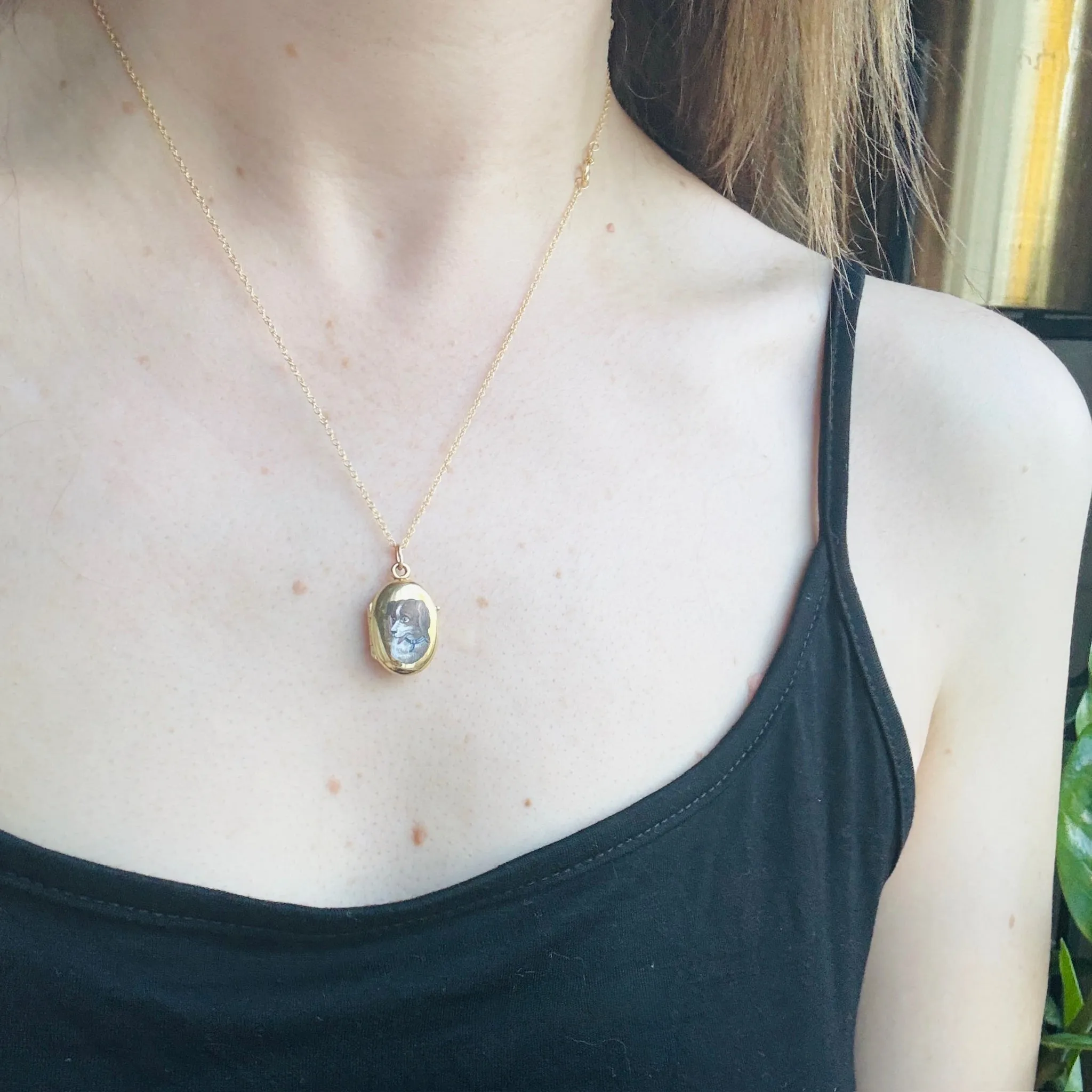 Darling Dogs 15k Gold Victorian Locket