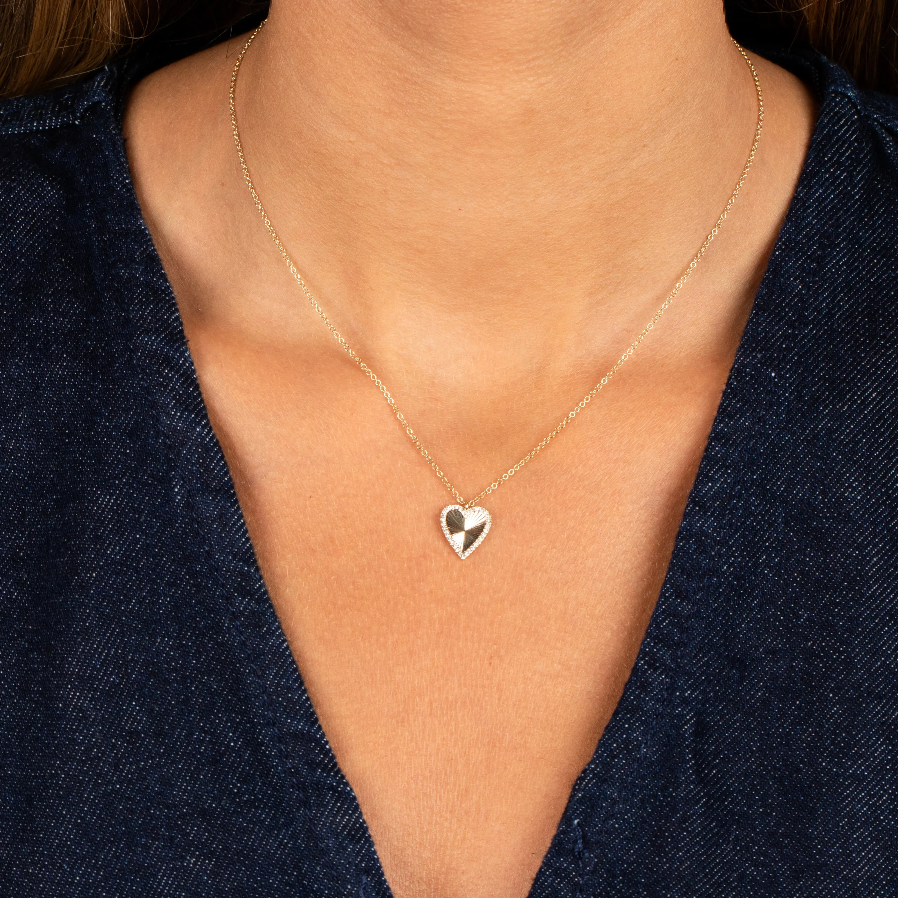 Diamond Pave Ridged Heart Pendant Necklace 14K
