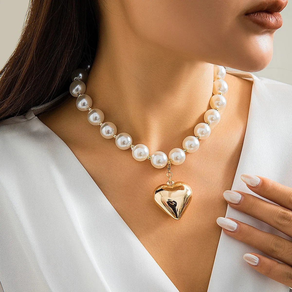 Elegant Heart Pendant Pearl Chain Choker Necklace