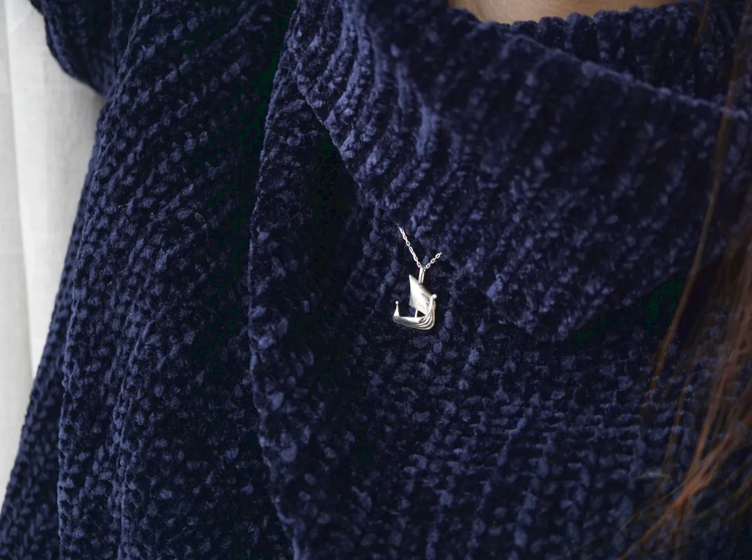 Feminine Viking silver necklace