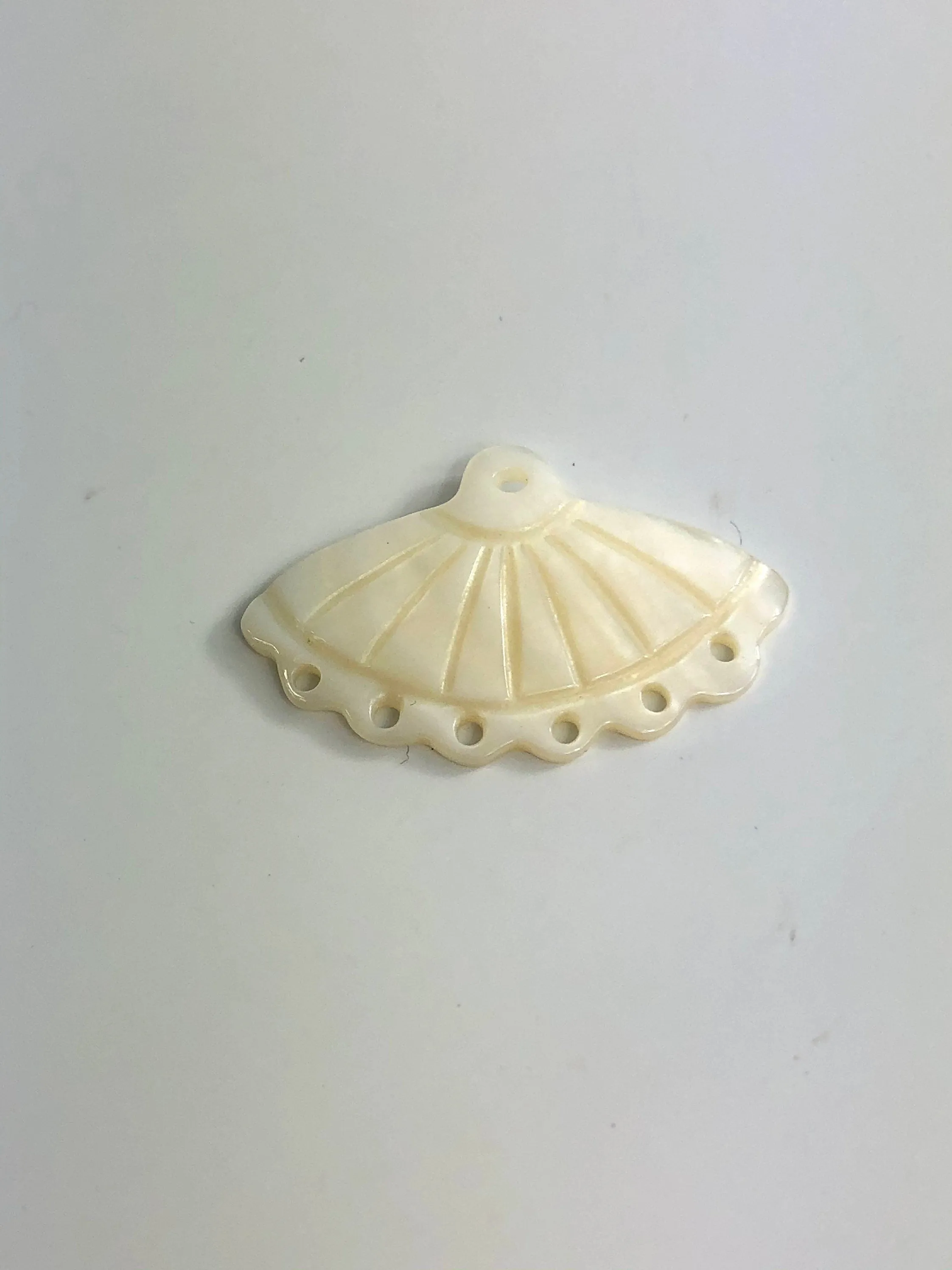 Glossy MultiColor Peacock tail shaped Mother Pearl SKU# M217