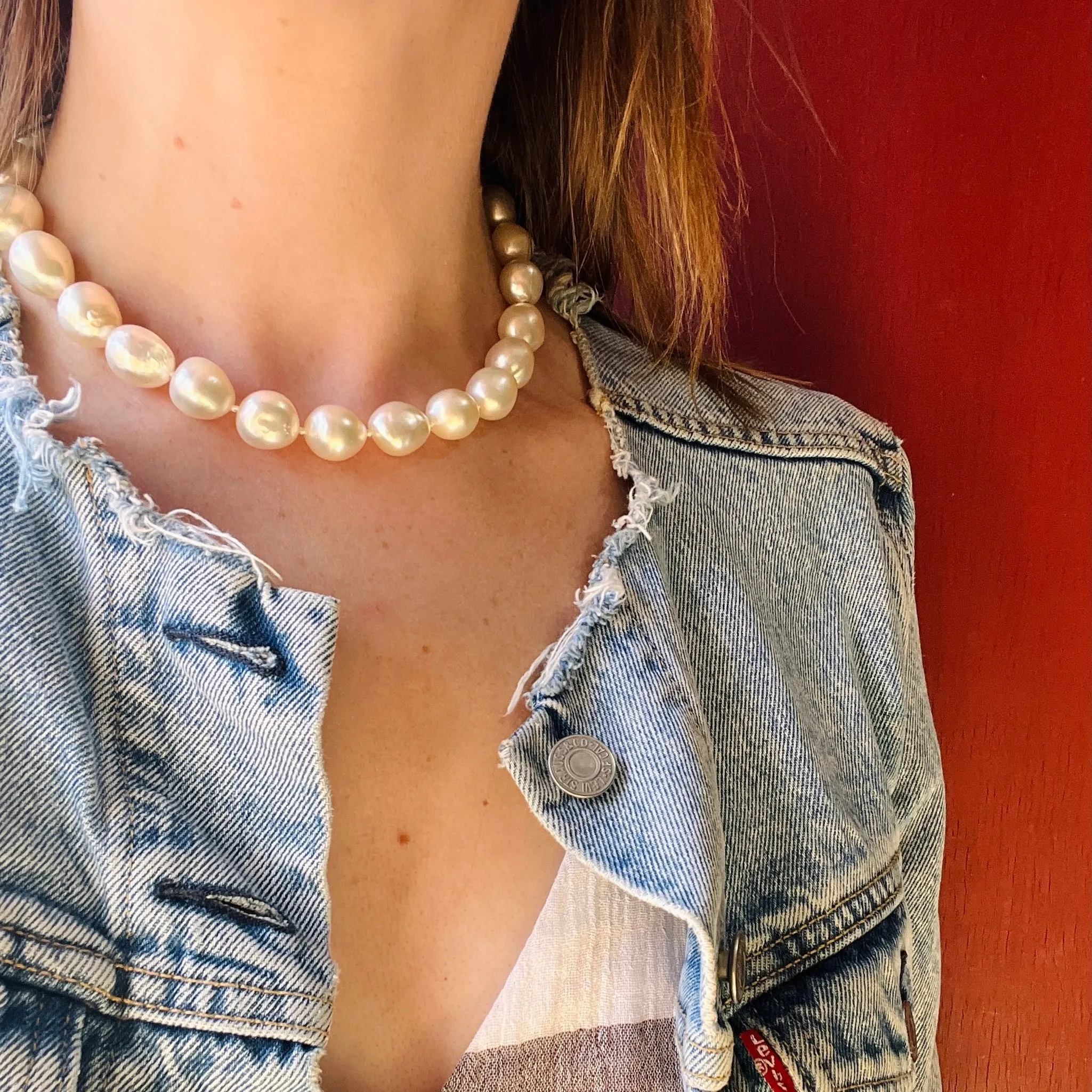 Glossy South Sea Baroque Pearls with Precious Clasp