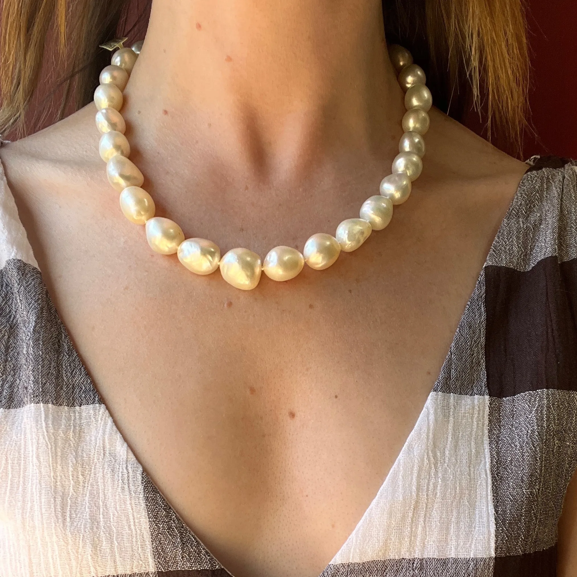 Glossy South Sea Baroque Pearls with Precious Clasp