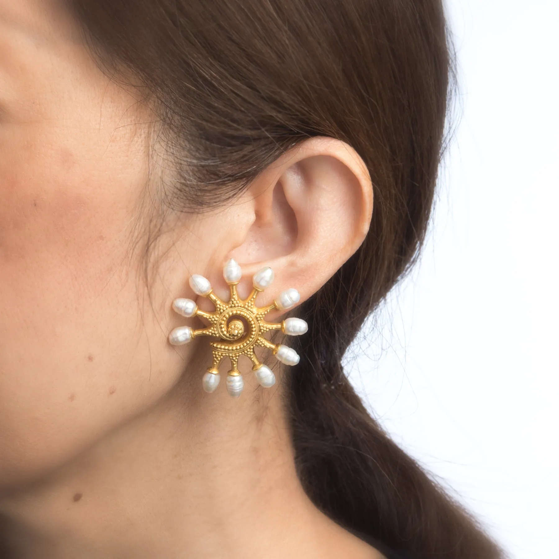 Ilias Lalaounis Pearl Earrings Vintage 18k Yellow Gold Byzantine Estate Jewelry