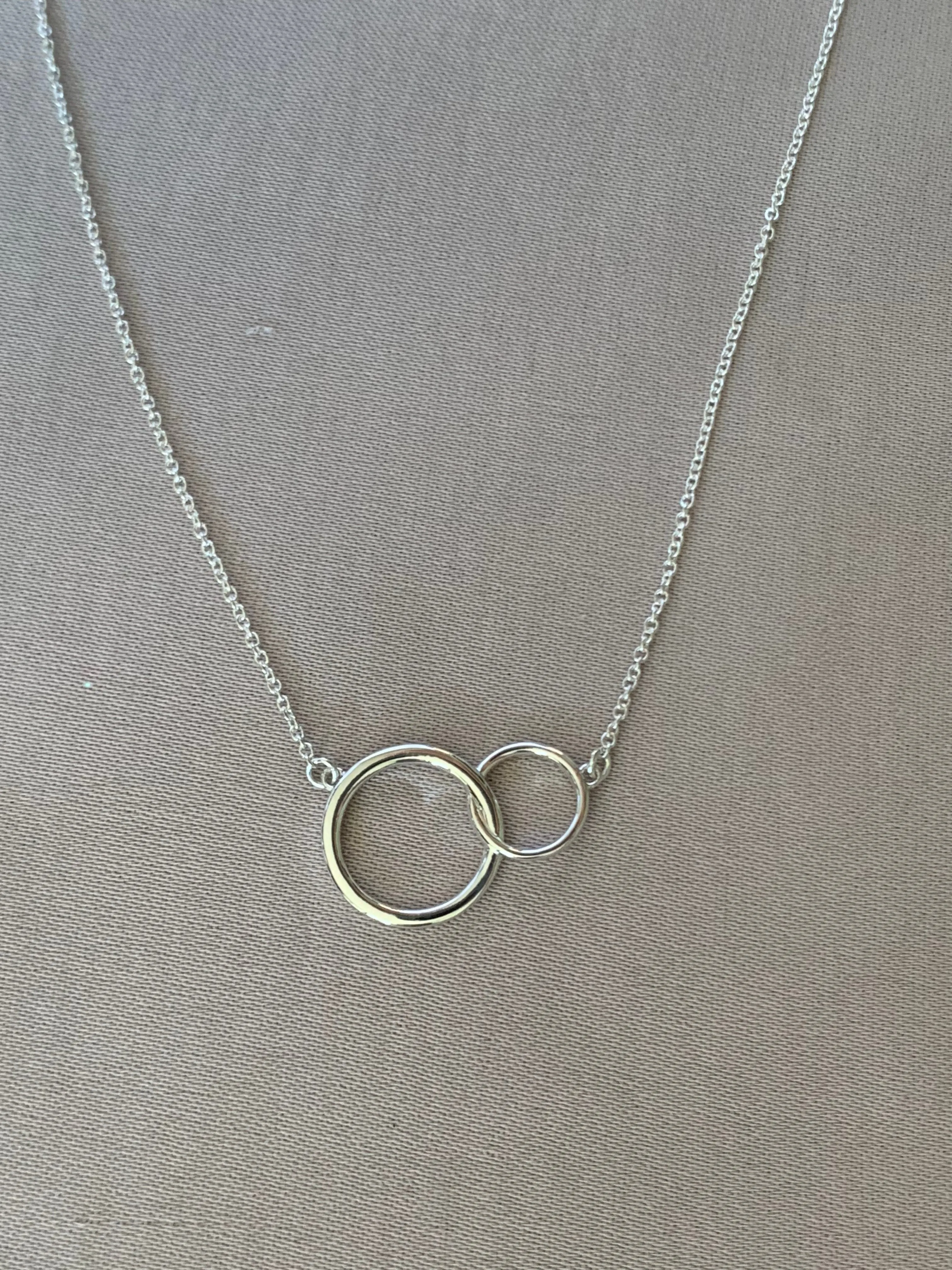 Interlocking Circle Necklace - Special Order