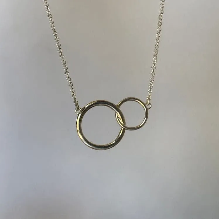 Interlocking Circle Necklace - Special Order