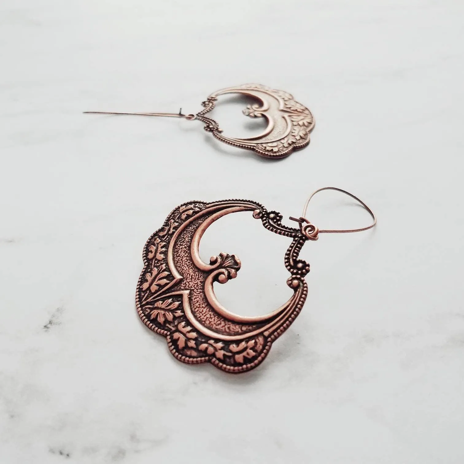 Large Antique Copper Earrings, oval copper earring, copper flourish, embossed copper earring, scalloped edge earring, kidney ear wires, 3 in