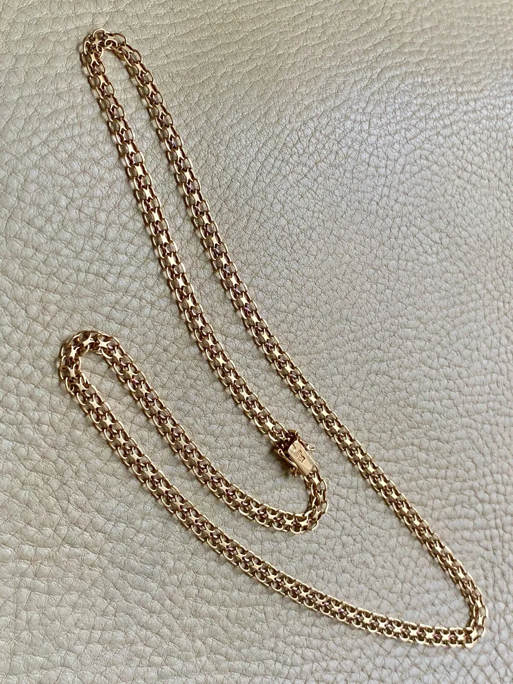 Long 18k gold vintage necklace - Slinky star-link by Tore Clareus - 24 inch length
