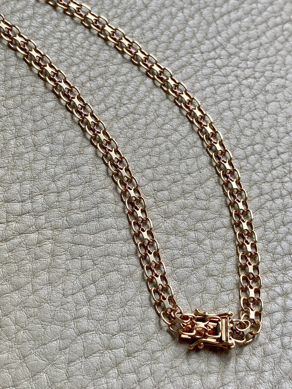 Long 18k gold vintage necklace - Slinky star-link by Tore Clareus - 24 inch length
