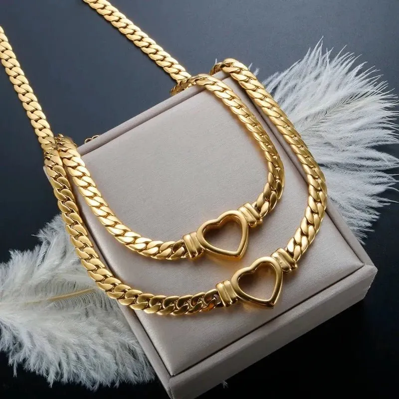 Luxury Love Heart Jewelry Set Chain Necklace for Women Nail Bracelet