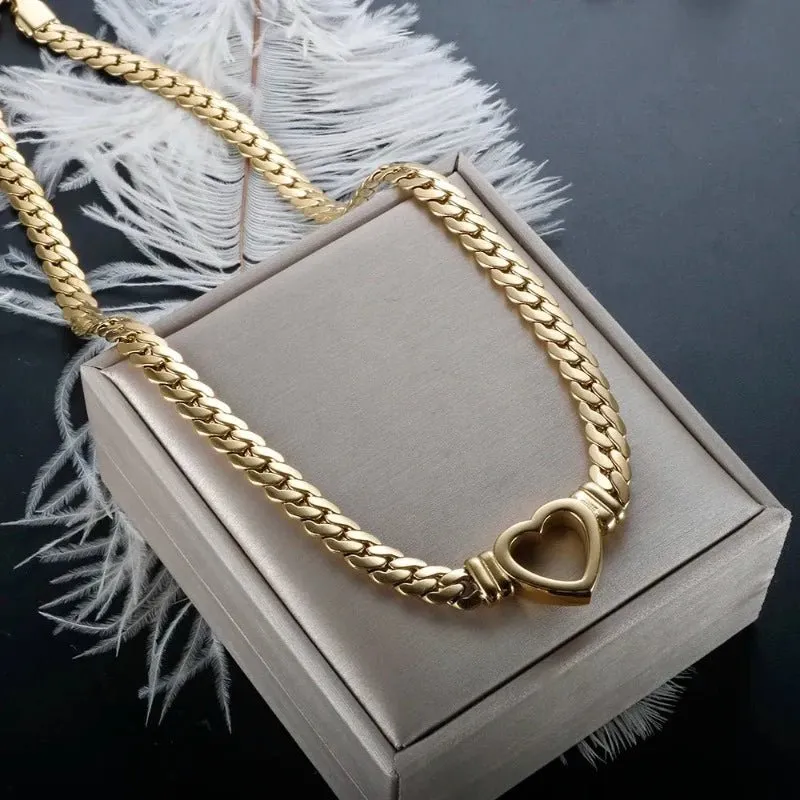 Luxury Love Heart Jewelry Set Chain Necklace for Women Nail Bracelet