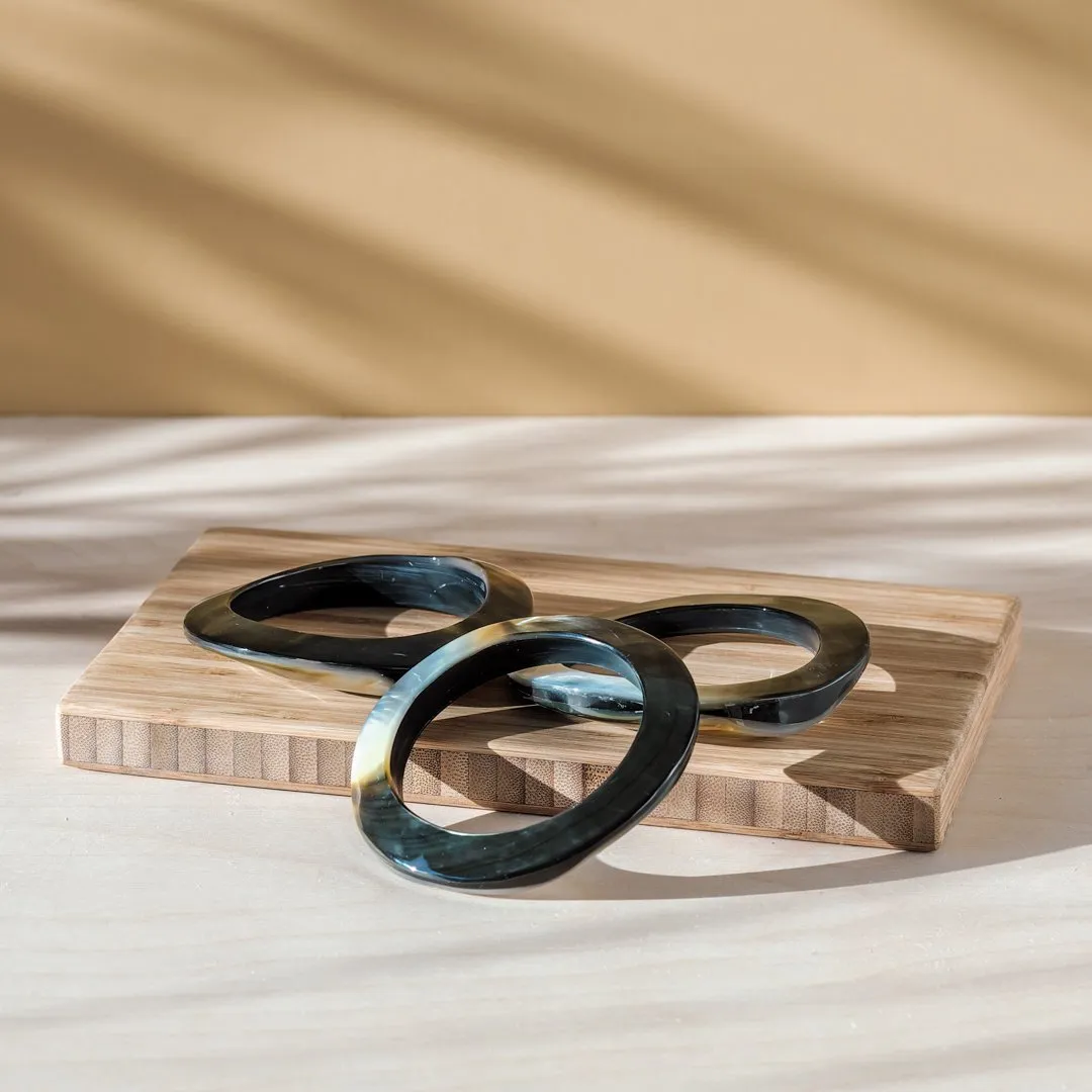 Mother-of-Pearl Bangle, Iridescent Grey - Natural Jewelry