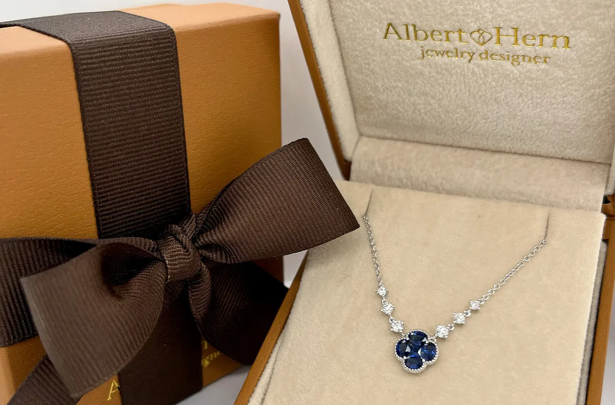 Necklace 18kt Gold Blue Sapphire Clover & Diamonds