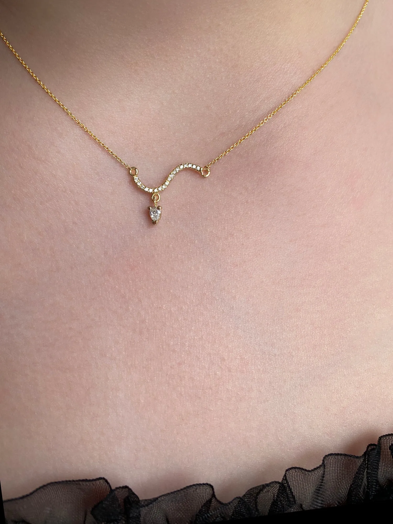 Ocean Drop Diamonds and Gold Necklace