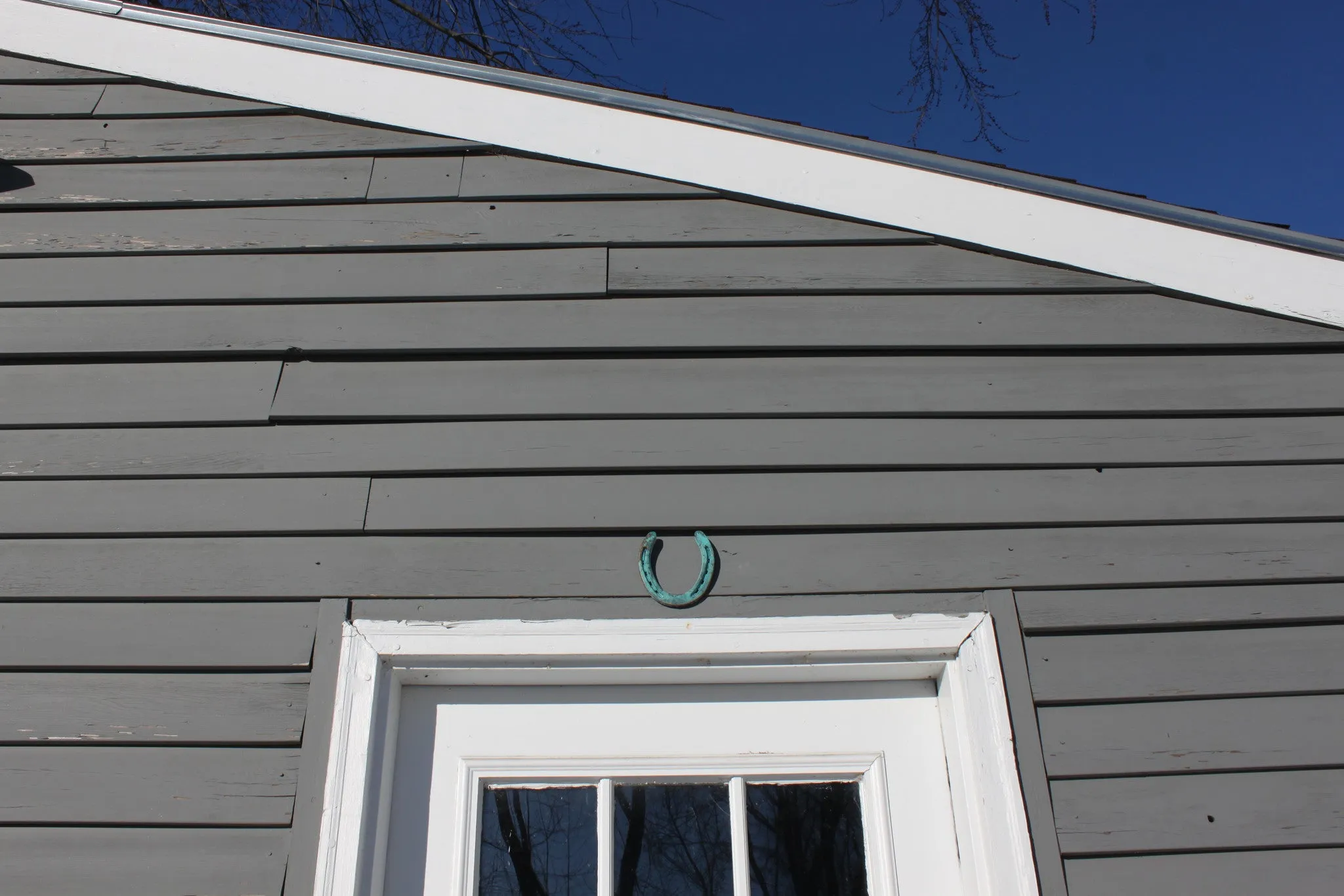 Oxidized Horseshoe