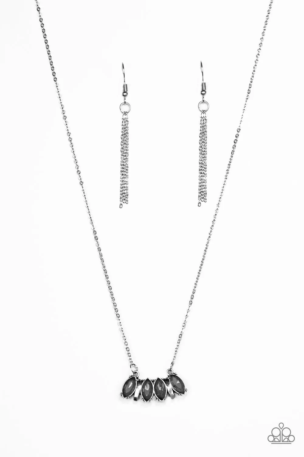 Paparazzi - Deco Decadence - Silver Necklace & Earrings