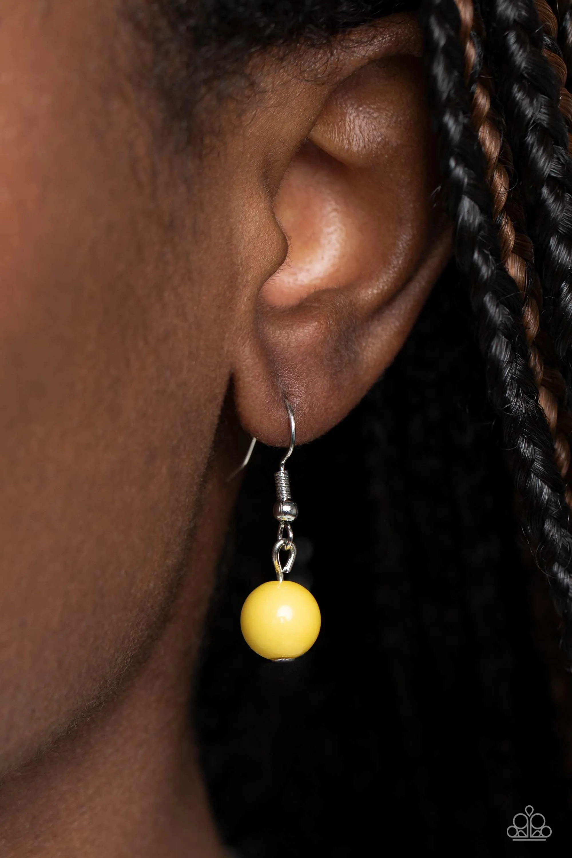 Paparazzi Fetching Filigree - Yellow Necklace