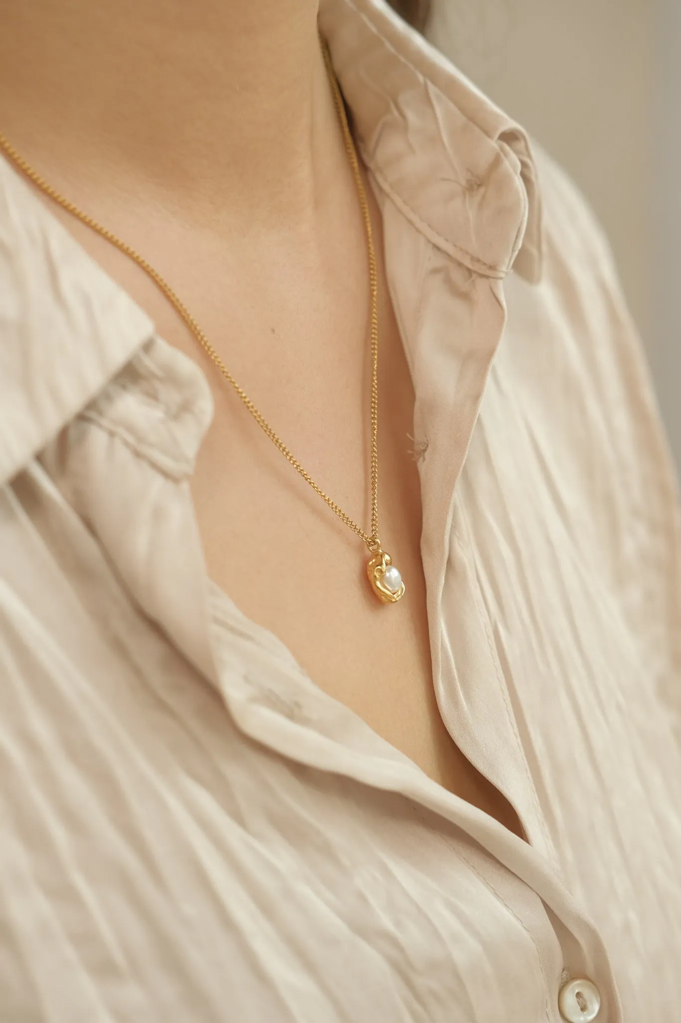 Pea Pearl Necklace
