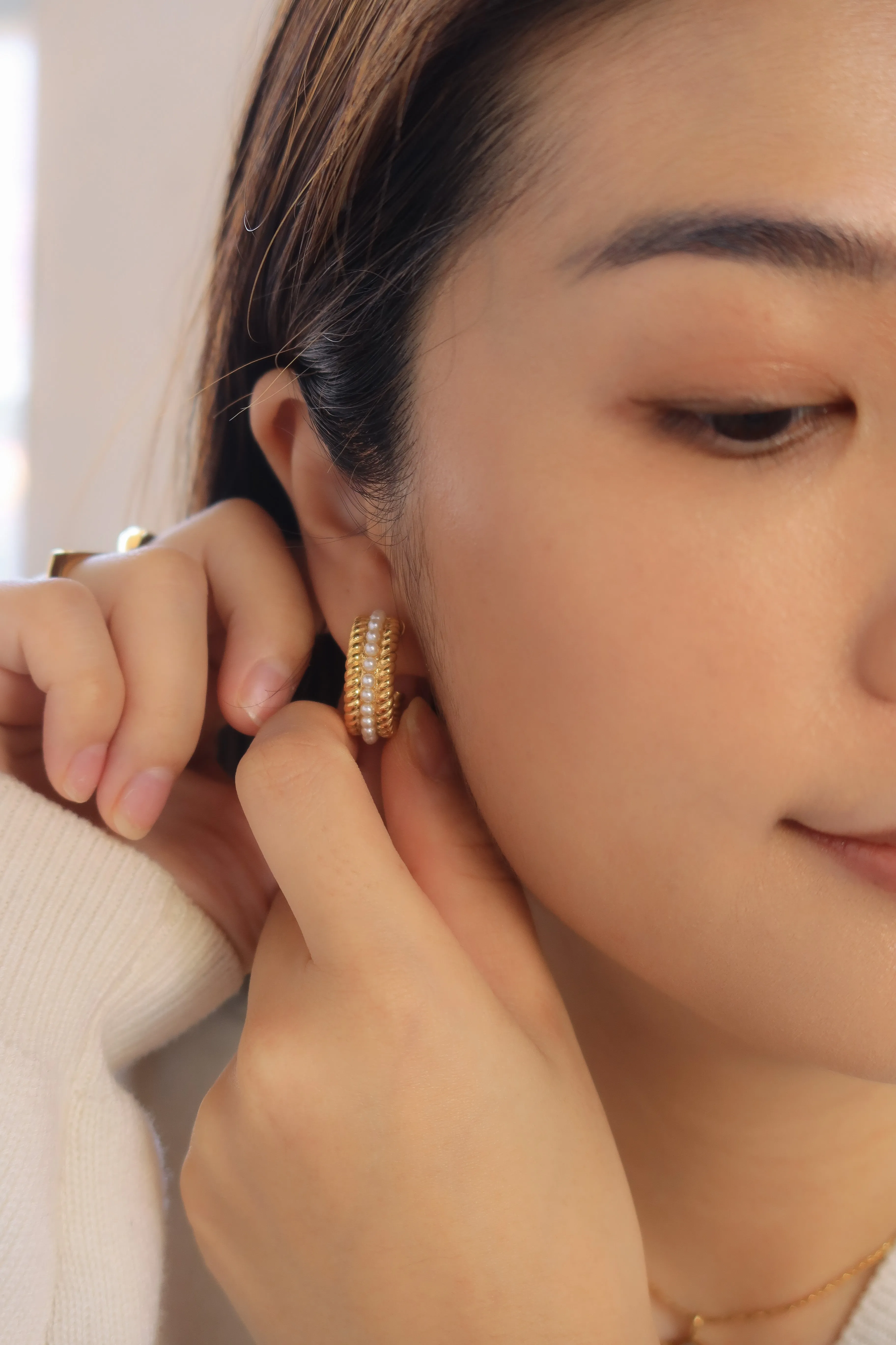 Pearl & Twisted Hoops