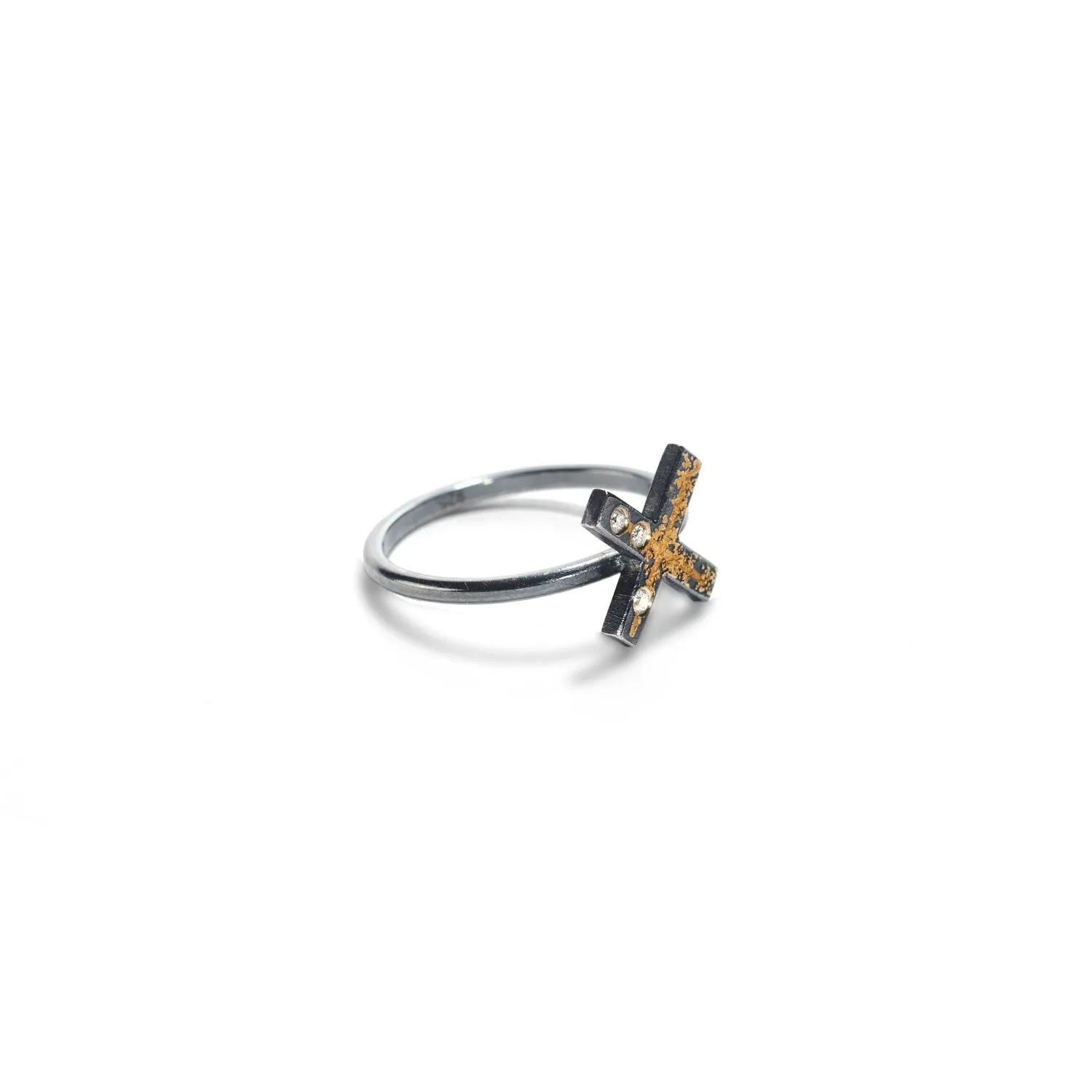 "X" Ring