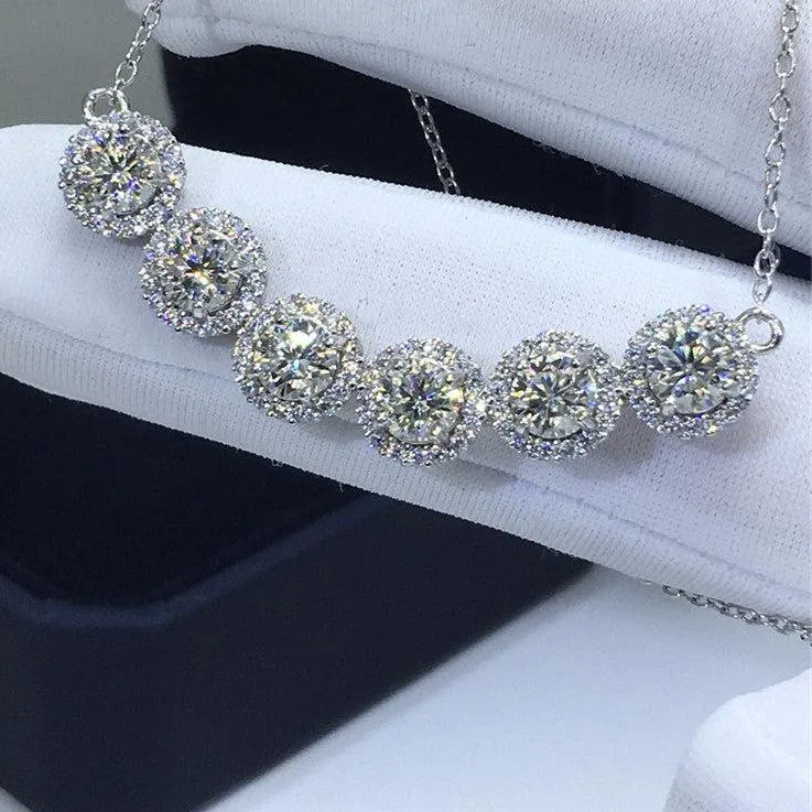 Round Diamond Pendant Necklace